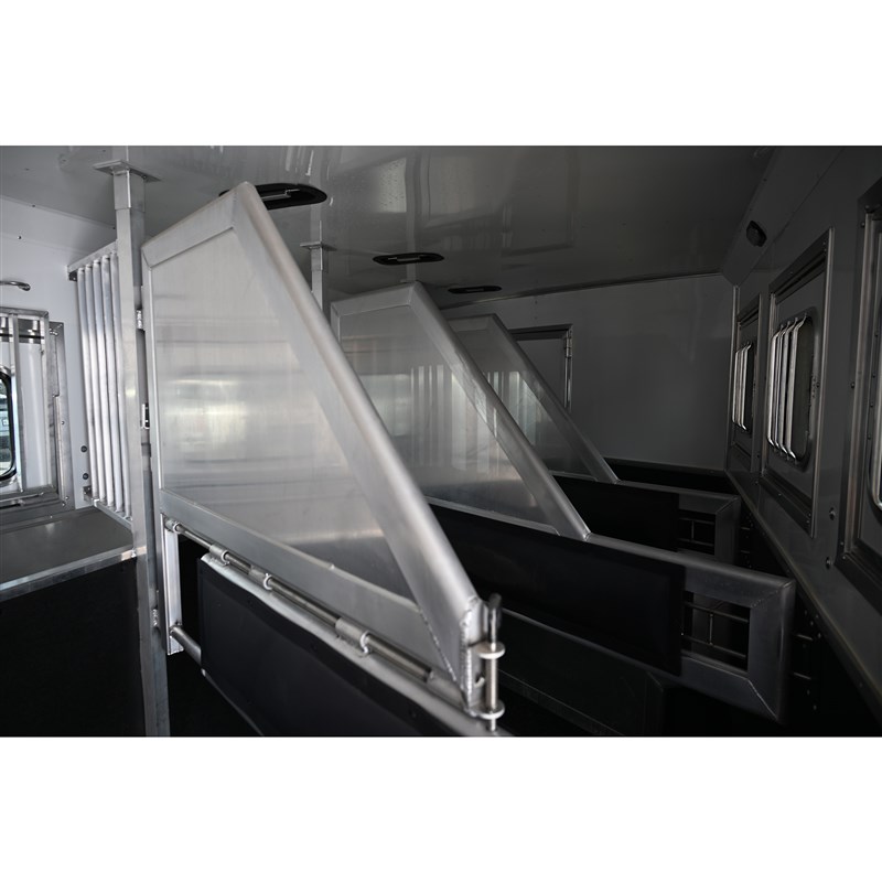 Trailer Photo 30