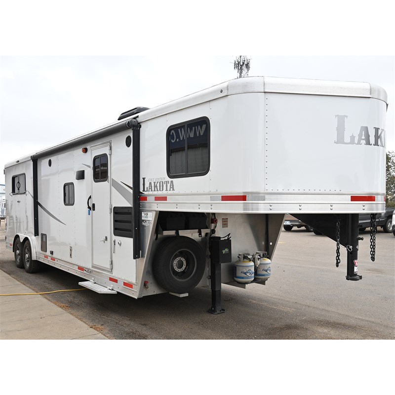 Trailer Photo 8