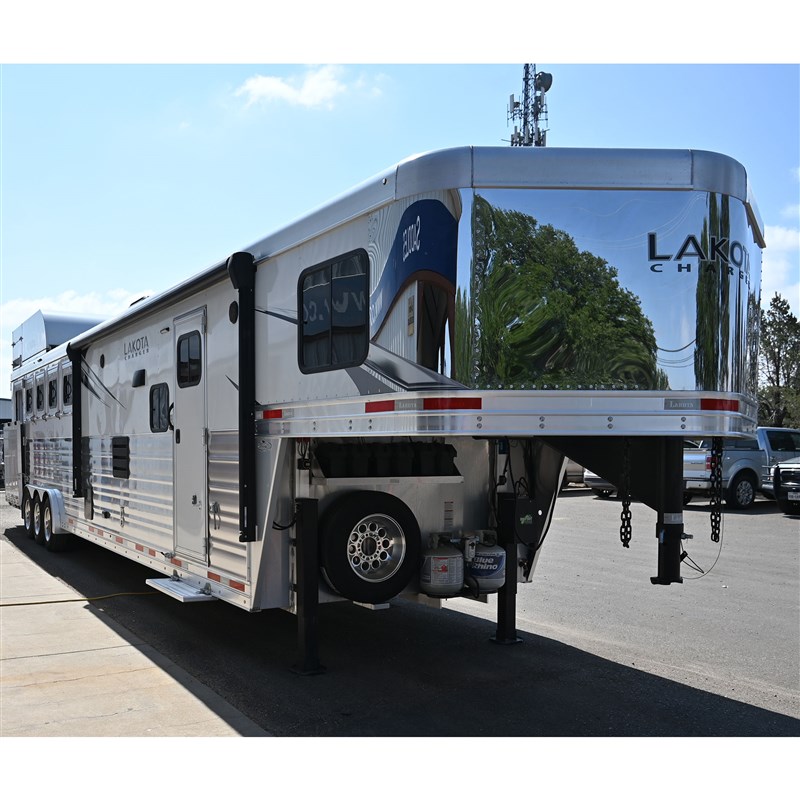 Trailer Photo 7