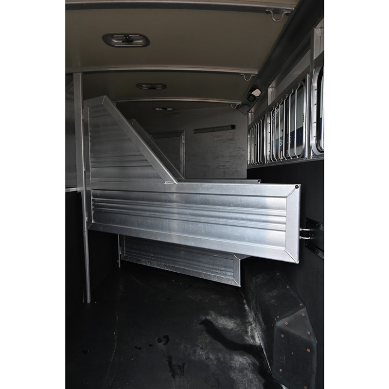Trailer Photo 15