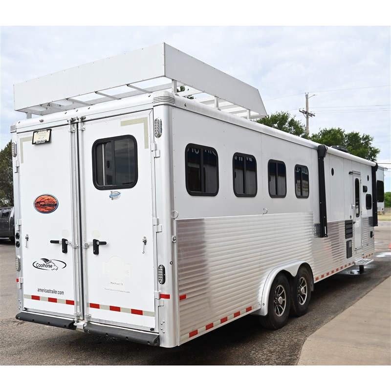 Trailer Photo 9