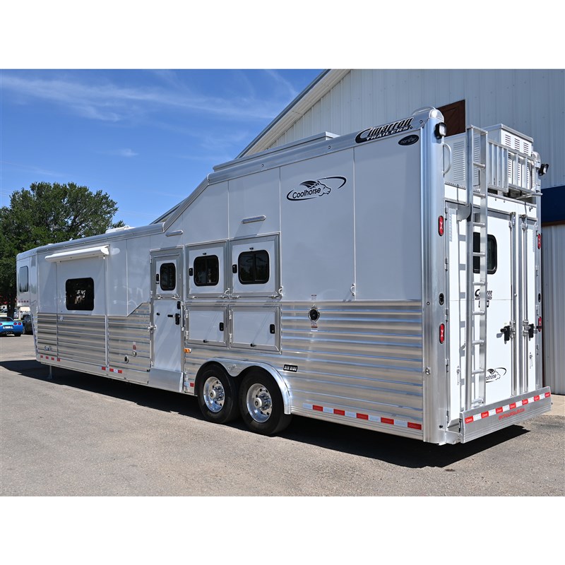 2026 Cimarron 3 horse trailer side load 15' outlaw lq