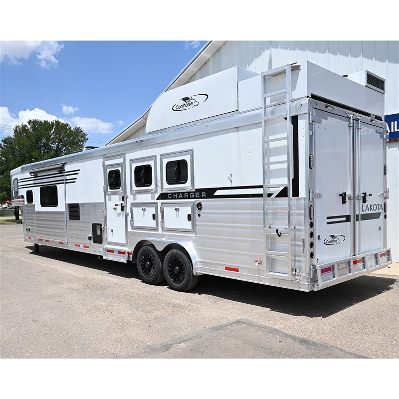 Trailer Photo 3