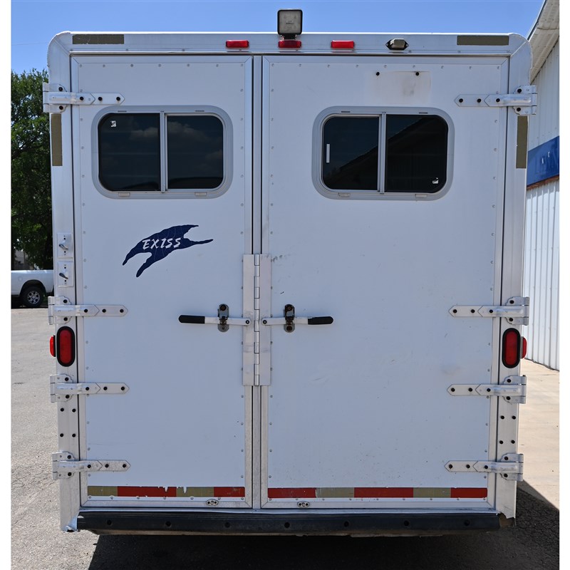 Trailer Photo 2