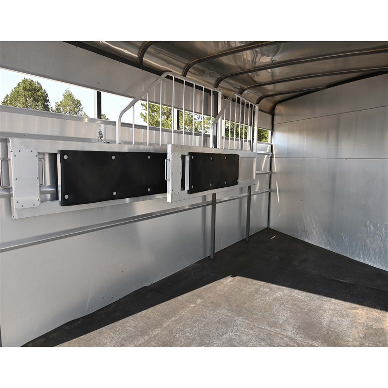 Trailer Photo 11