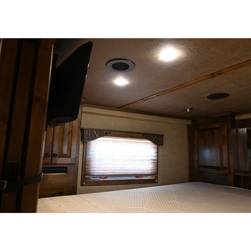 Trailer Photo 20
