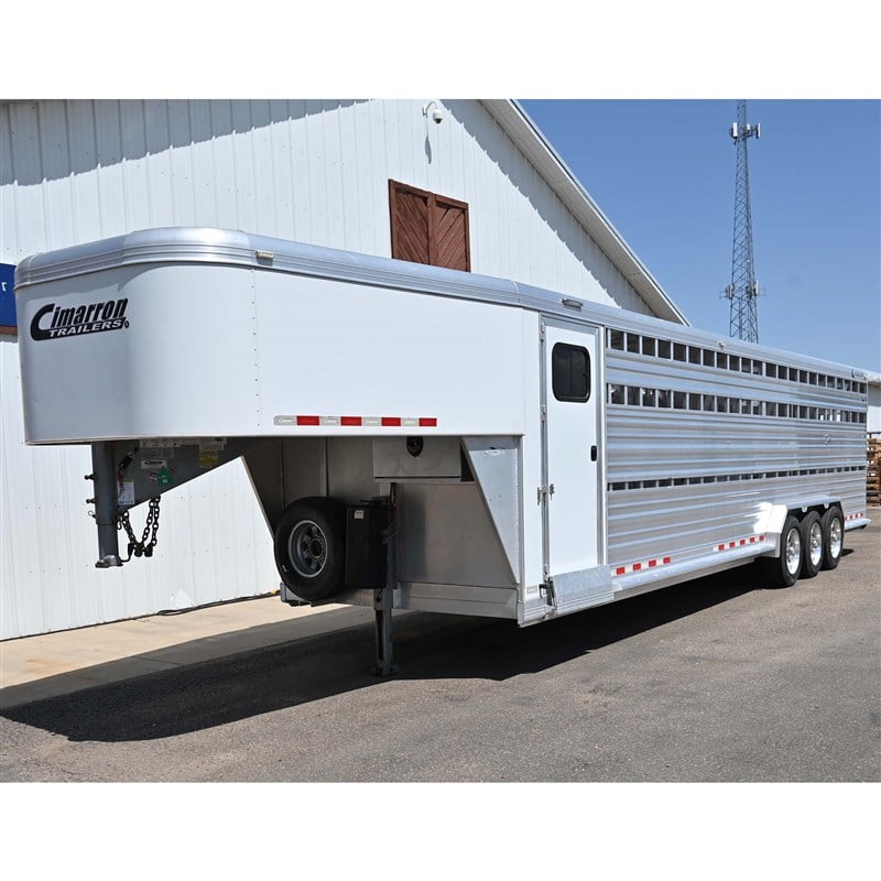 2019 Cimarron 32' Stock Combo Trailer, Double Tack Room