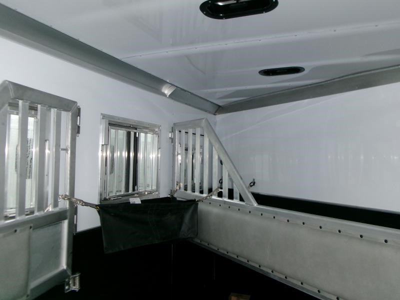 2024 Featherlite 9600
