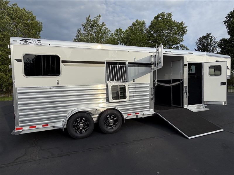 2027 4-star warmblood sized stalls, larger box stall,