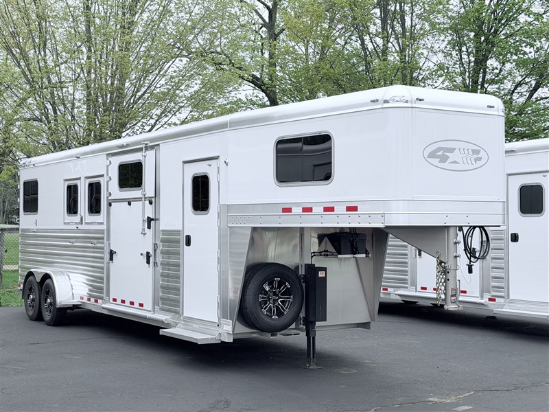 Trailer Photo 8