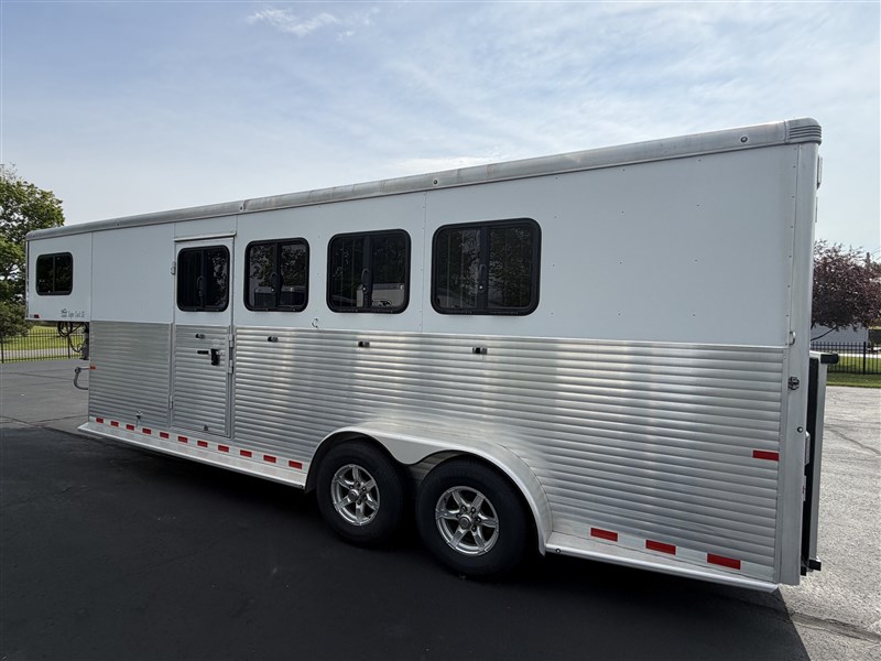Trailer Photo 6