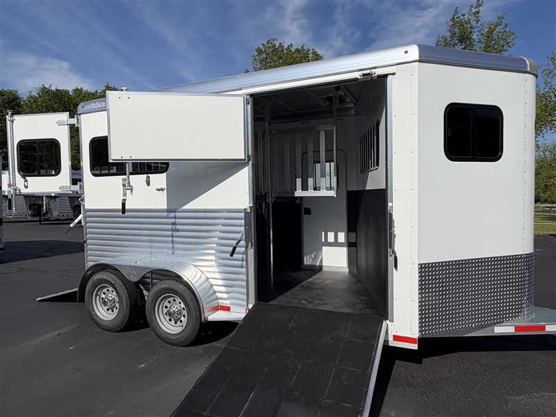 Trailer Photo 2