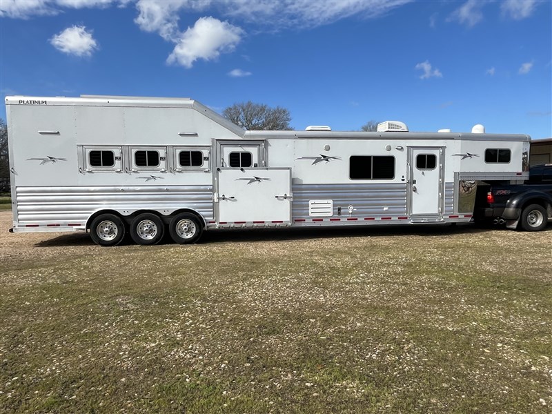 2021 Platinum 4h 17 swall rev load w slide 