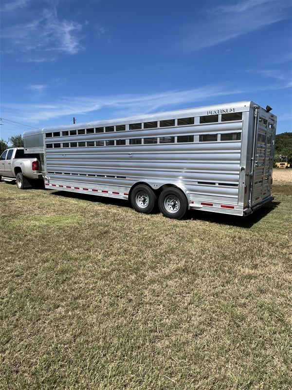 Trailer Photo 2