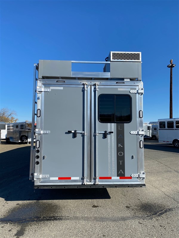 2025 Lakota ch8415rk