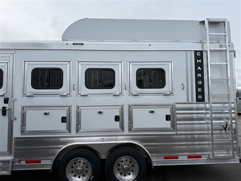 2025 Lakota ch8414sr