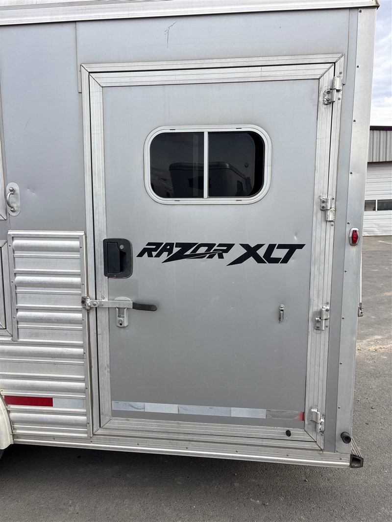 Trailer Photo 8