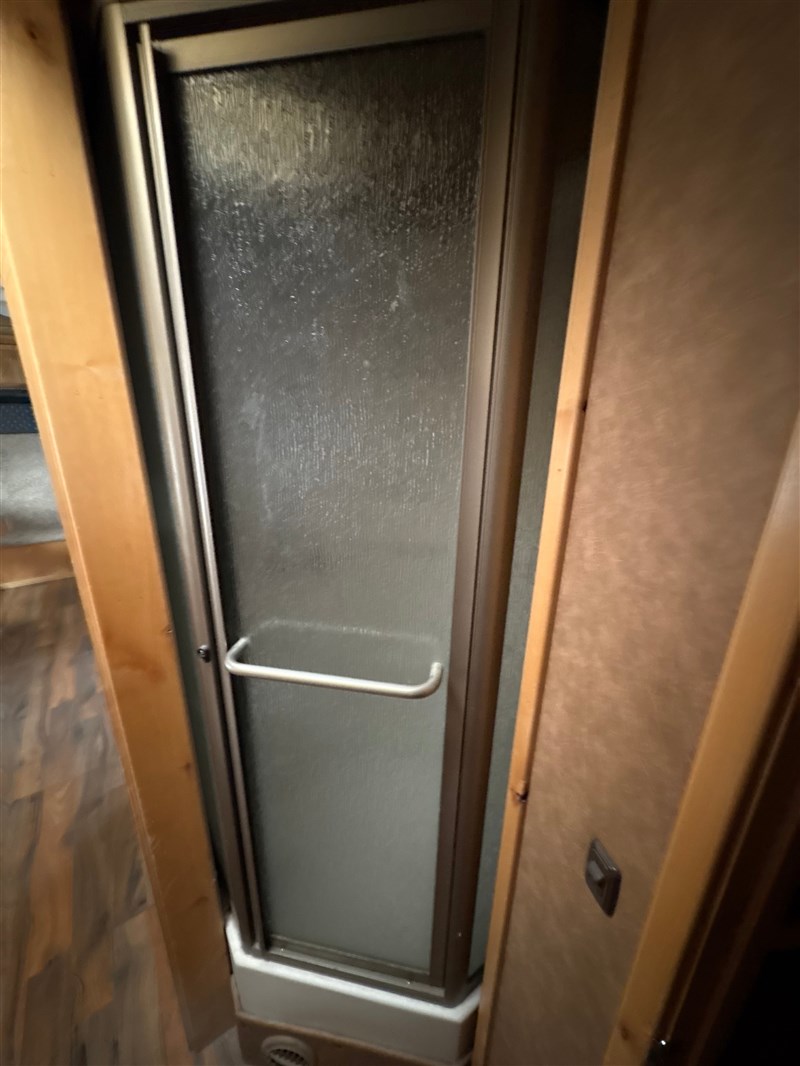 2011 Logan Coach razor