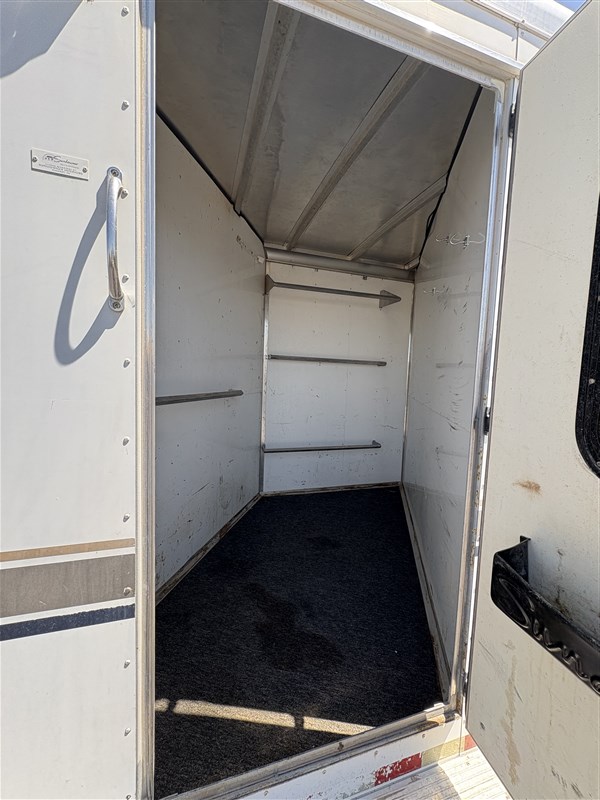 Trailer Photo 6