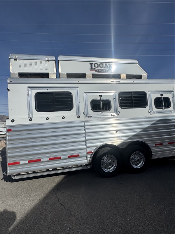 Trailer Photo 14
