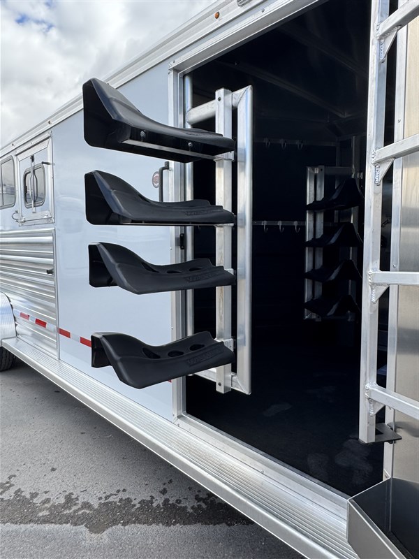 Trailer Photo 14