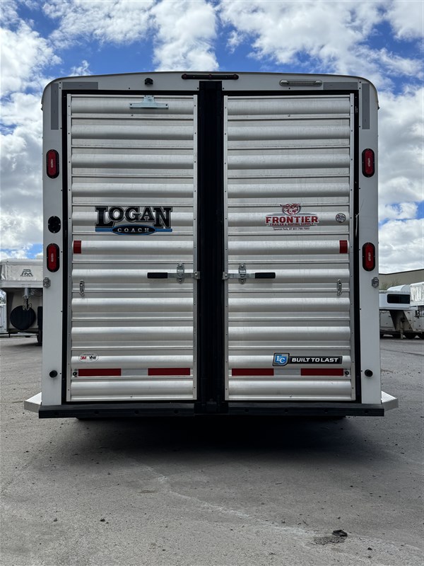 Trailer Photo 8