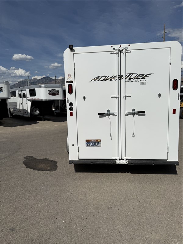 Trailer Photo 4