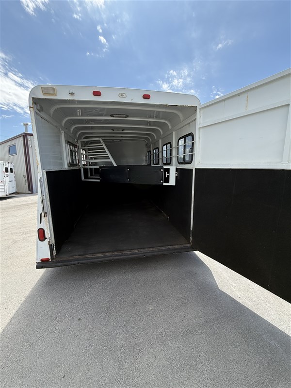 Trailer Photo 7