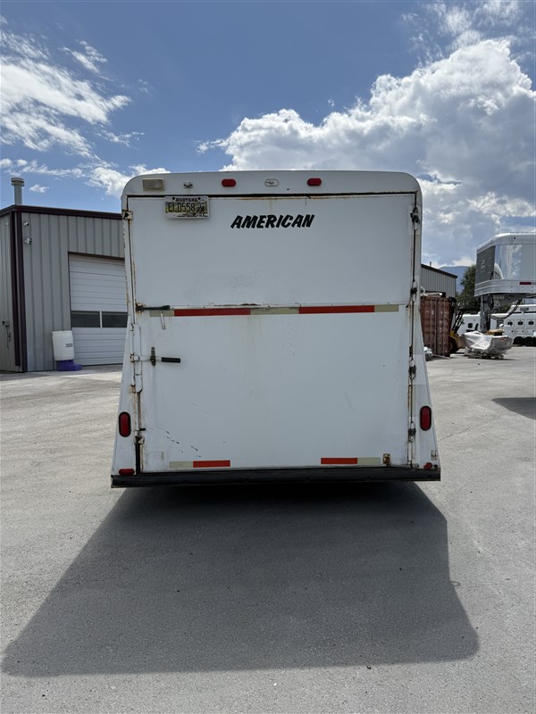 Trailer Photo 8
