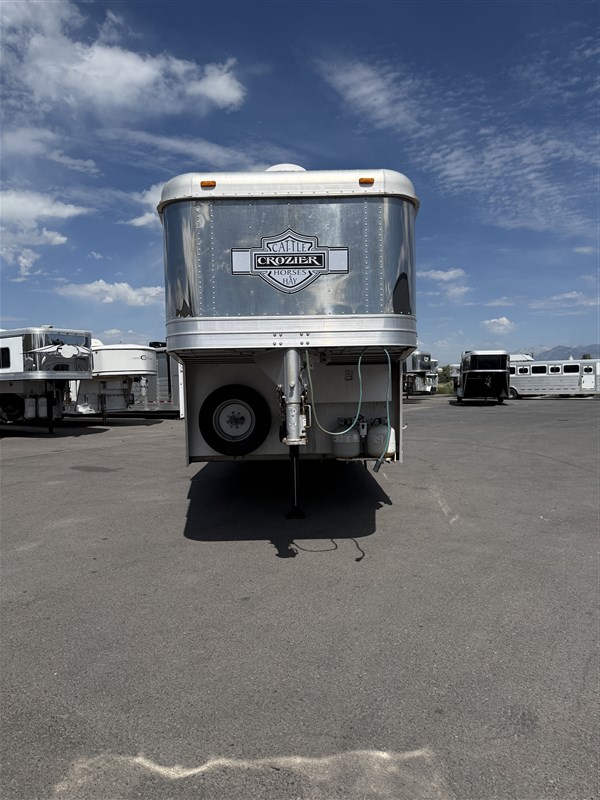 Trailer Photo 2