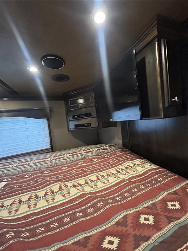 Trailer Photo 17