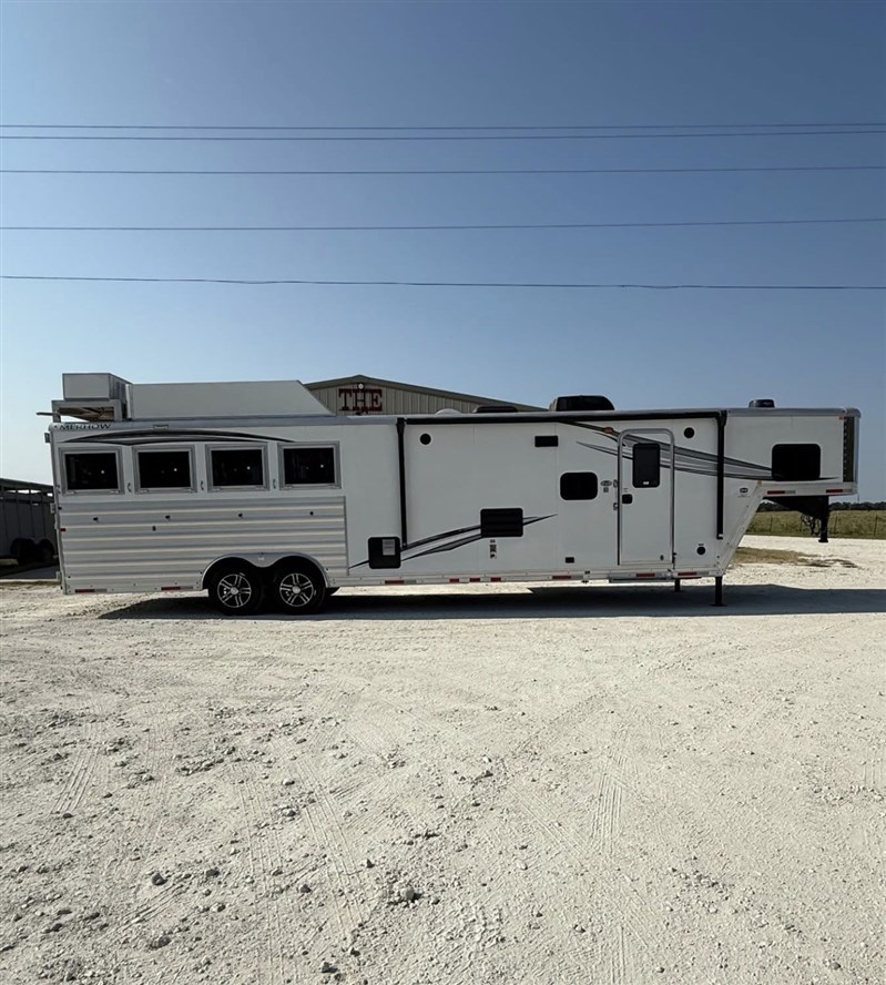 Trailer Photo 3