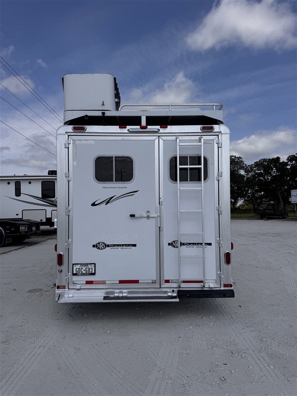Trailer Photo 4