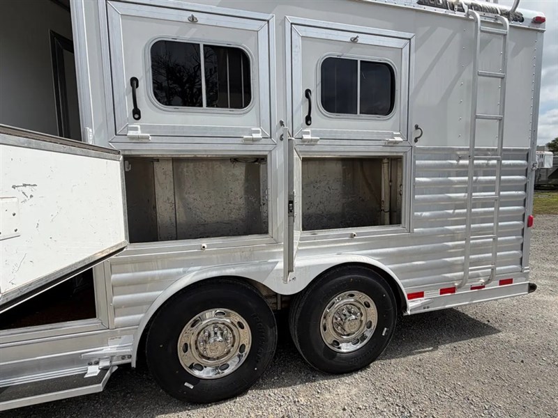 Trailer Photo 27