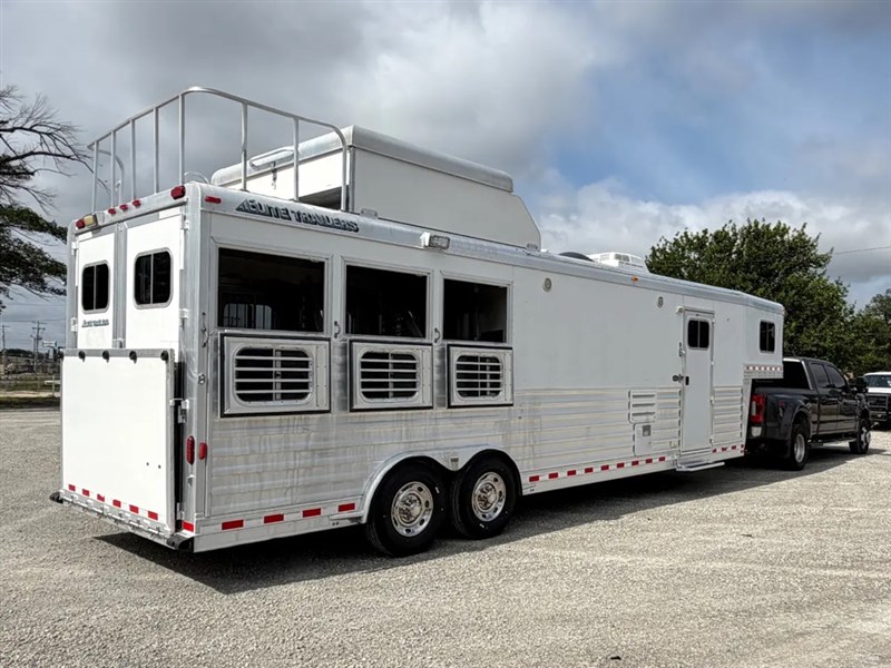 Trailer Photo 6