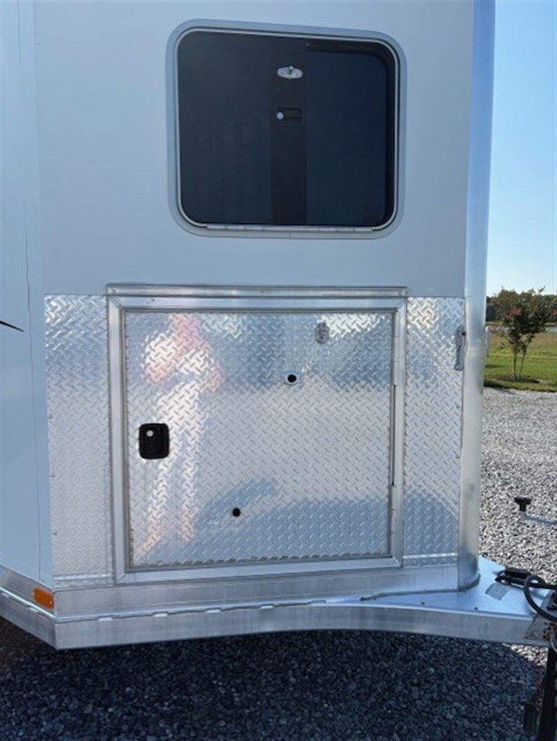 Trailer Photo 13