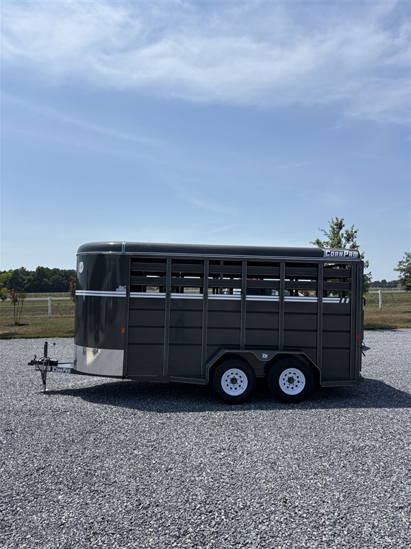 Trailer Photo 3