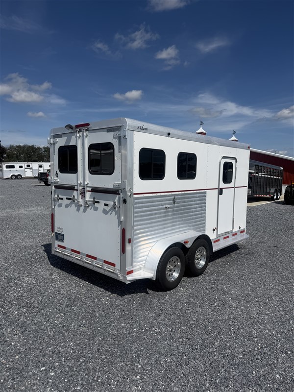Trailer Photo 3