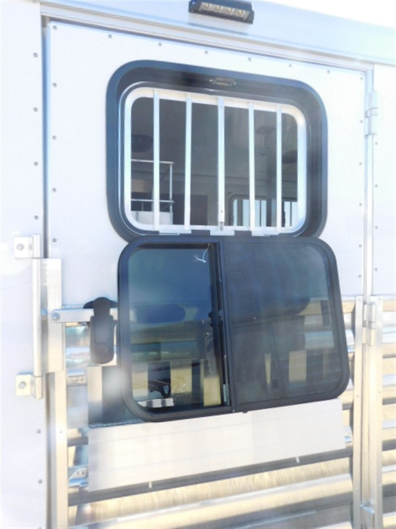 Trailer Image