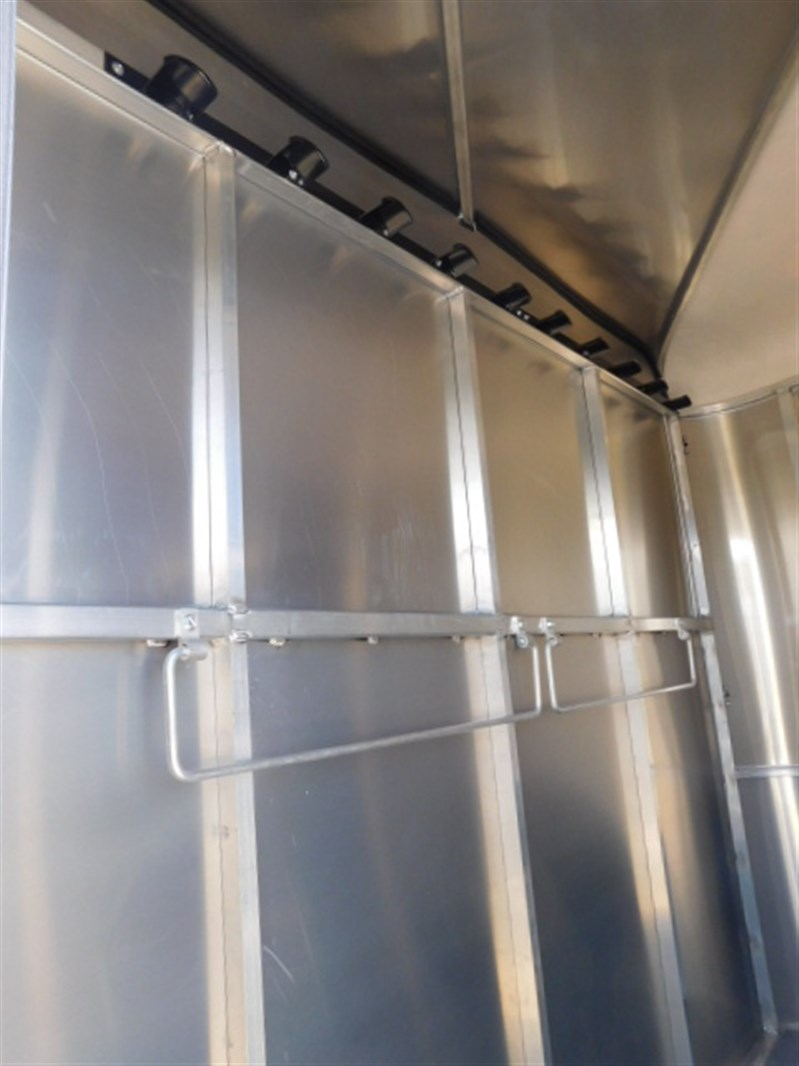 Trailer Photo 9