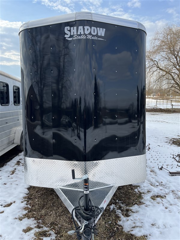 2022 Shadow stablemat 3 horse w/ escape door