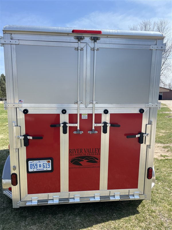 2025 Valley 2 horse straight load
