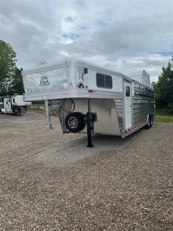 Trailer Photo 19