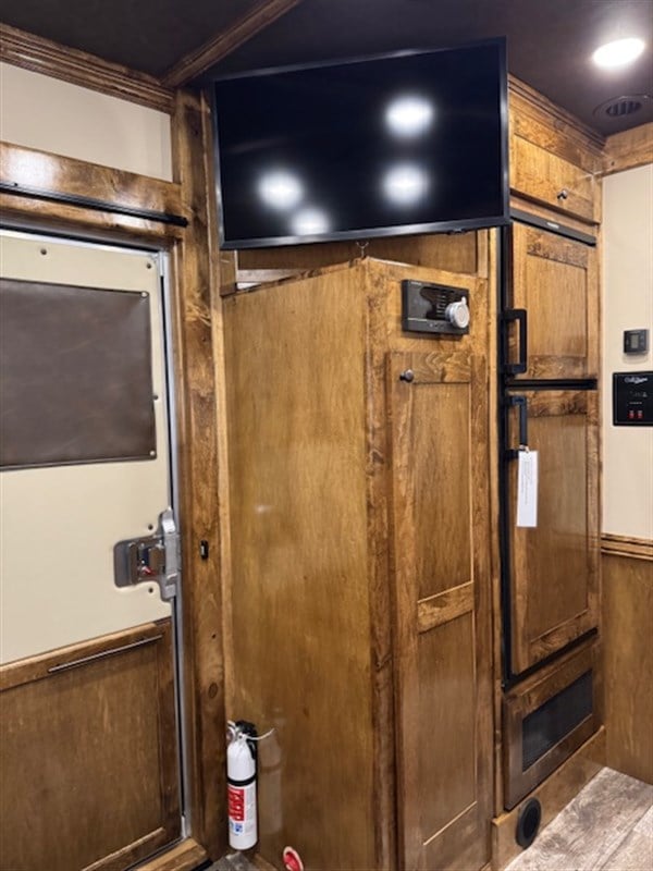 Trailer Photo 20