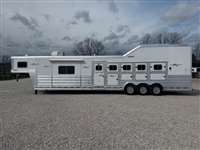 2026 5 horse Platinum 5H Rear Side Load 14' LQ w/ Slide
