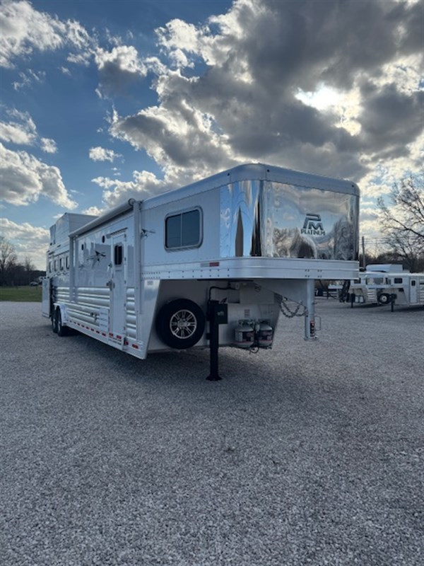 2026 Platinum Coach 4h rear bside load 12'8" outlaw xp lq