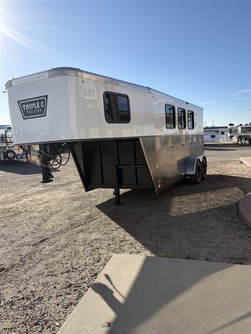 Trailer Photo 3