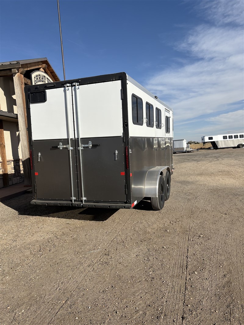 Trailer Photo 5