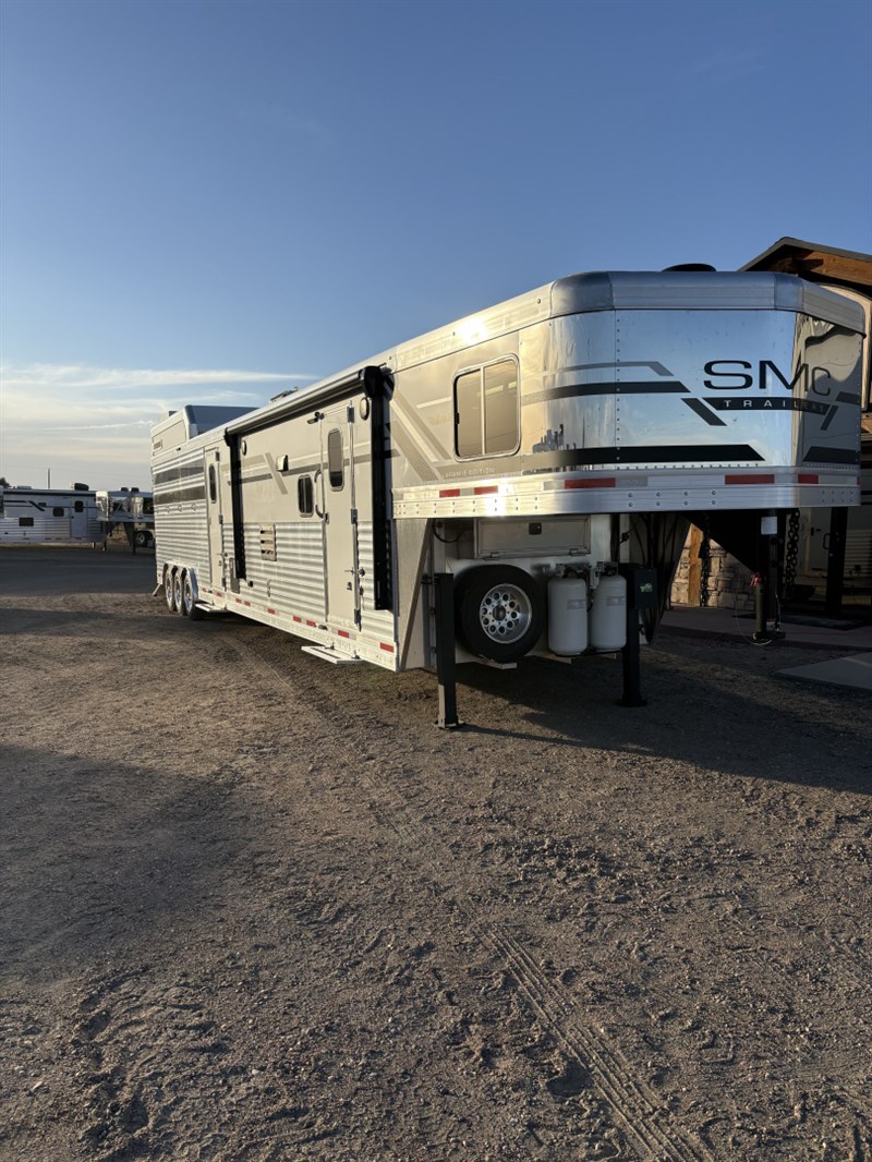 Trailer Photo 15