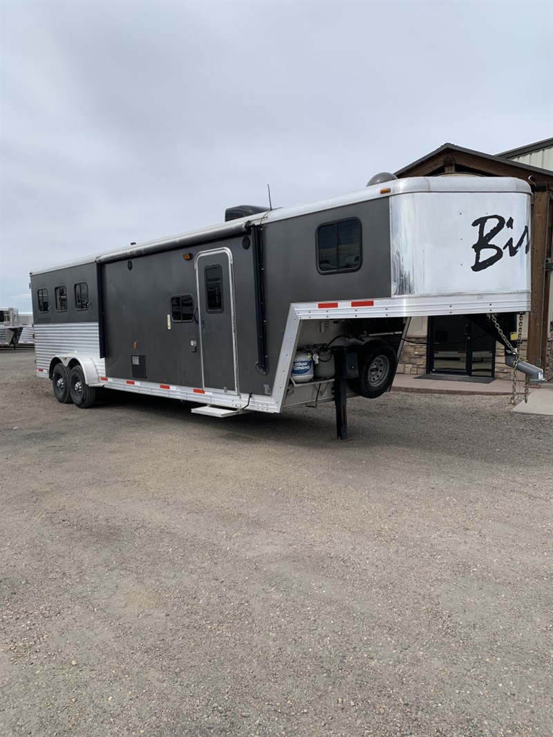 Trailer Photo 17